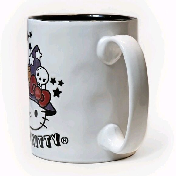 🎃 Hello Kitty Halloween Witch Ceramic Mug – Sanrio – 2000s Rarity – Minor Chip - Picture 3 of 5